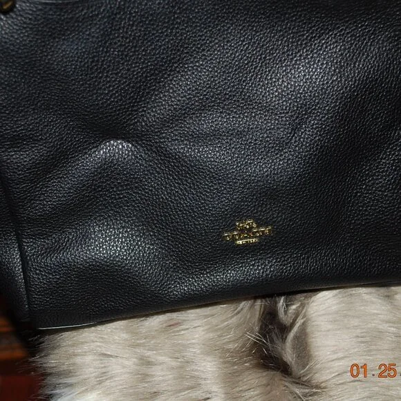 Coach Black handbag with Straps - Picture 3 of 9